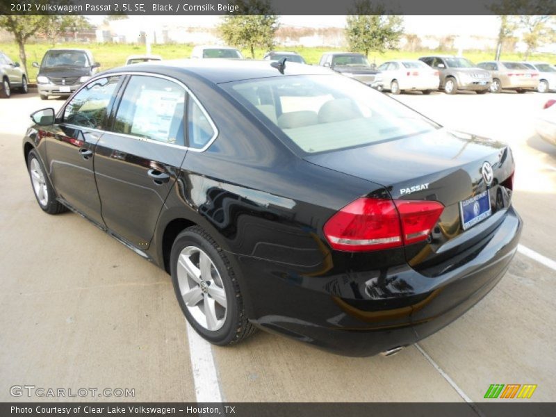 Black / Cornsilk Beige 2012 Volkswagen Passat 2.5L SE