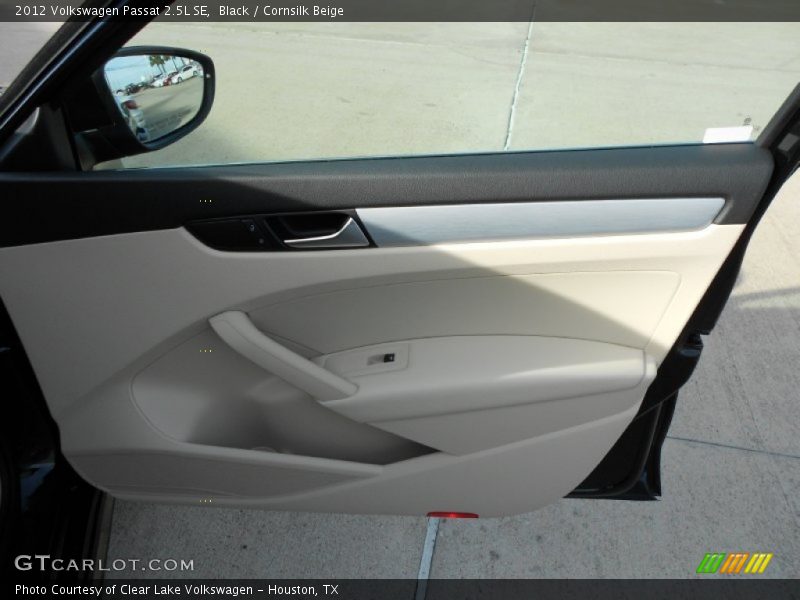 Black / Cornsilk Beige 2012 Volkswagen Passat 2.5L SE