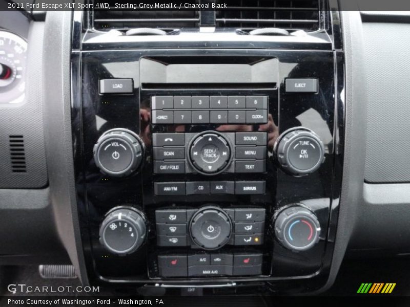 Controls of 2011 Escape XLT Sport 4WD