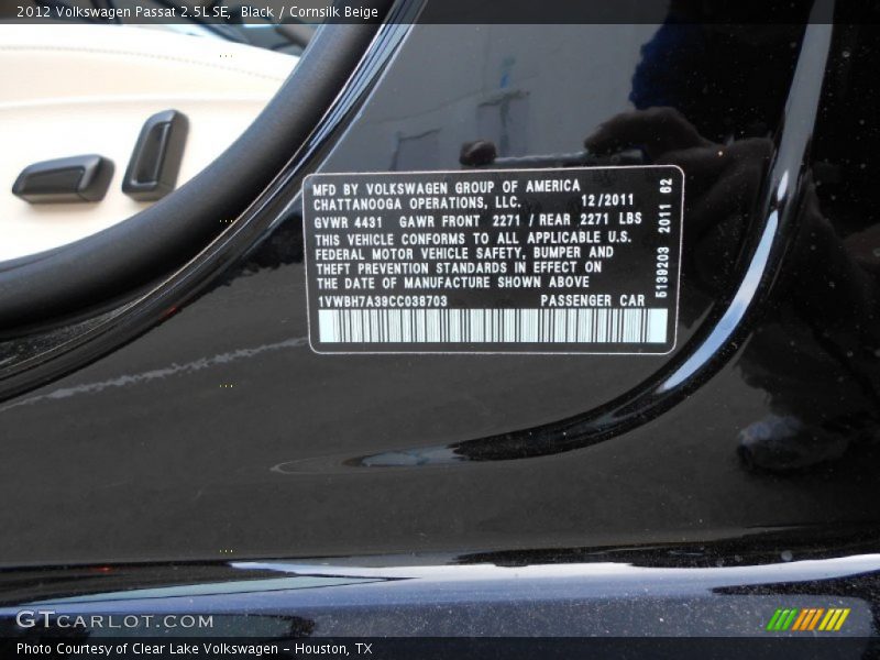 Black / Cornsilk Beige 2012 Volkswagen Passat 2.5L SE