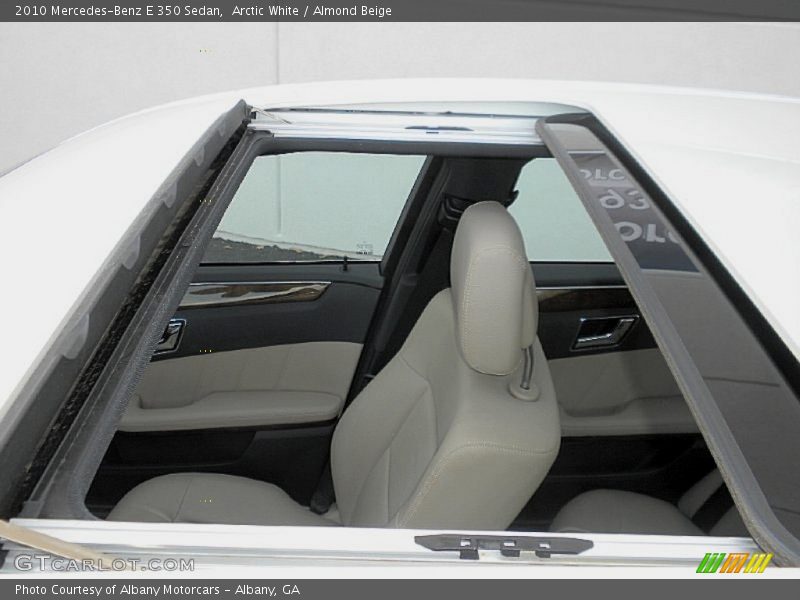 Arctic White / Almond Beige 2010 Mercedes-Benz E 350 Sedan