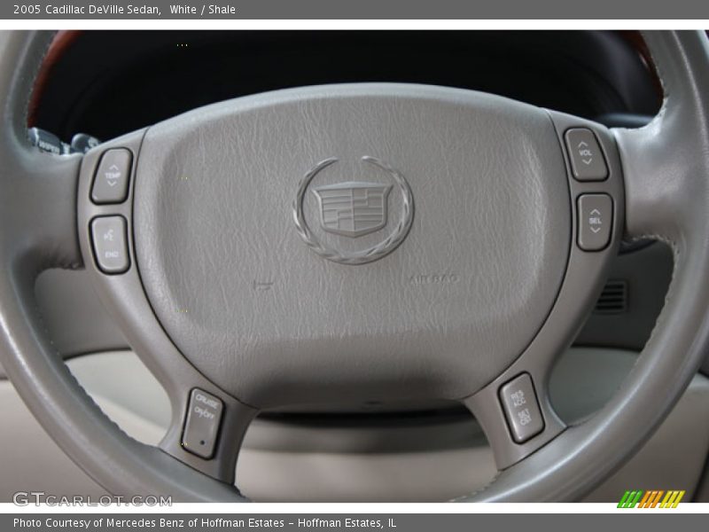 White / Shale 2005 Cadillac DeVille Sedan