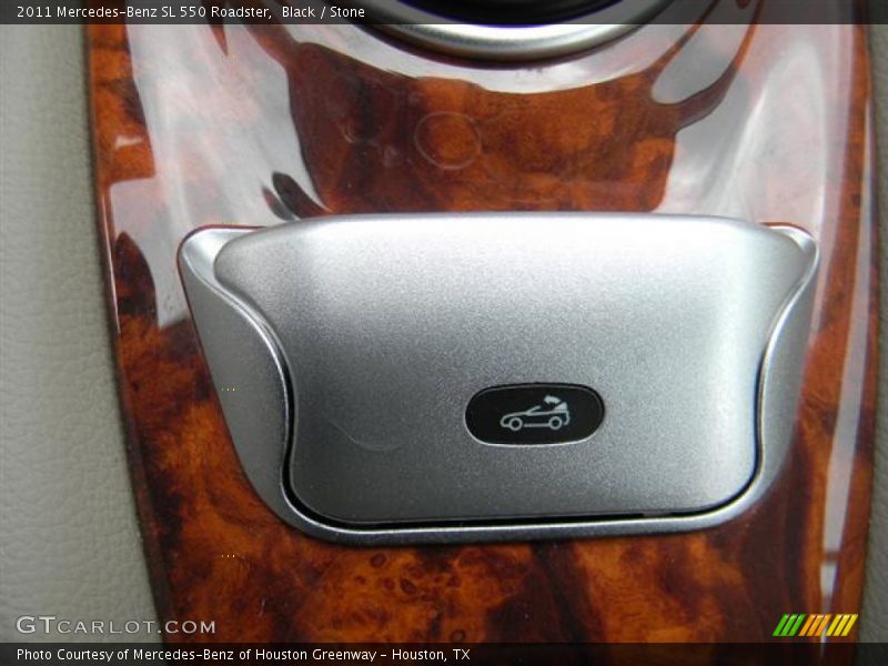 Black / Stone 2011 Mercedes-Benz SL 550 Roadster