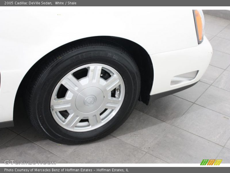  2005 DeVille Sedan Wheel