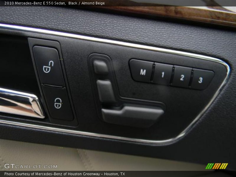 Black / Almond Beige 2010 Mercedes-Benz E 550 Sedan