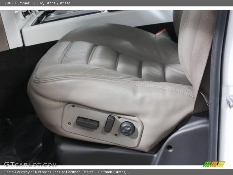 White / Wheat 2003 Hummer H2 SUV