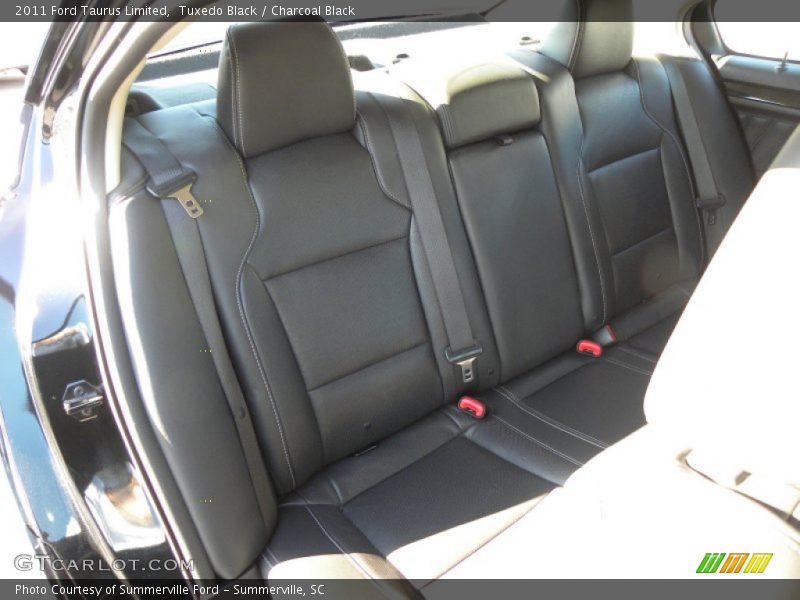 Tuxedo Black / Charcoal Black 2011 Ford Taurus Limited