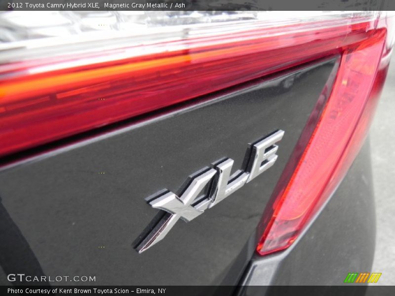  2012 Camry Hybrid XLE Logo
