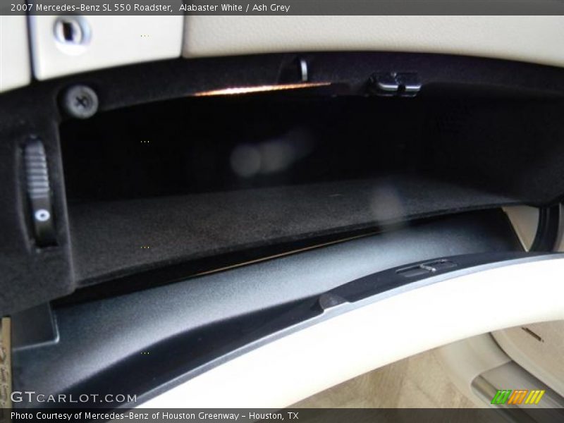 Alabaster White / Ash Grey 2007 Mercedes-Benz SL 550 Roadster