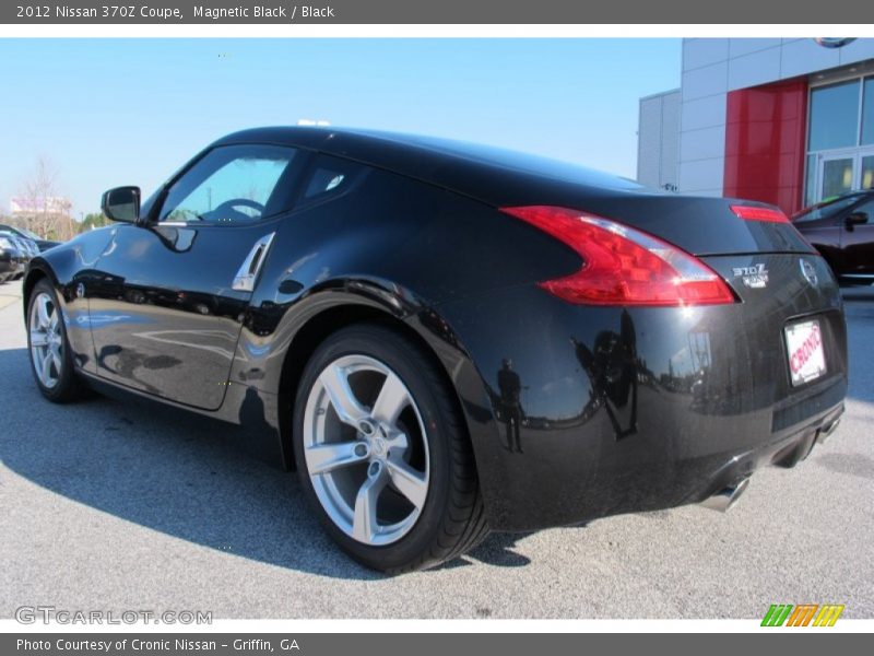 Magnetic Black / Black 2012 Nissan 370Z Coupe