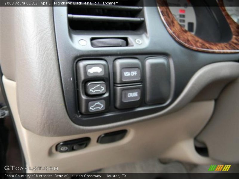Controls of 2003 CL 3.2 Type S