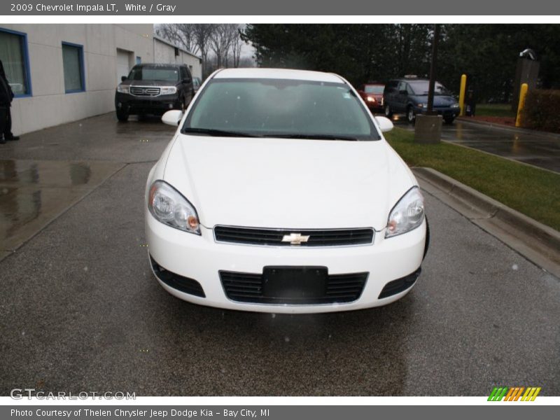 White / Gray 2009 Chevrolet Impala LT