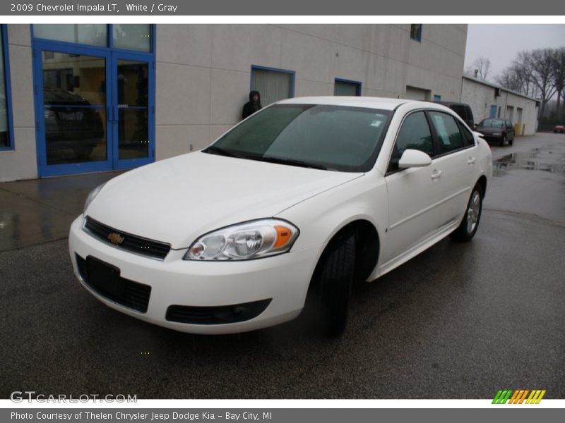 White / Gray 2009 Chevrolet Impala LT