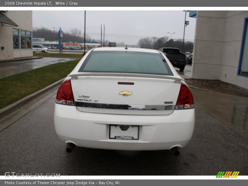 White / Gray 2009 Chevrolet Impala LT