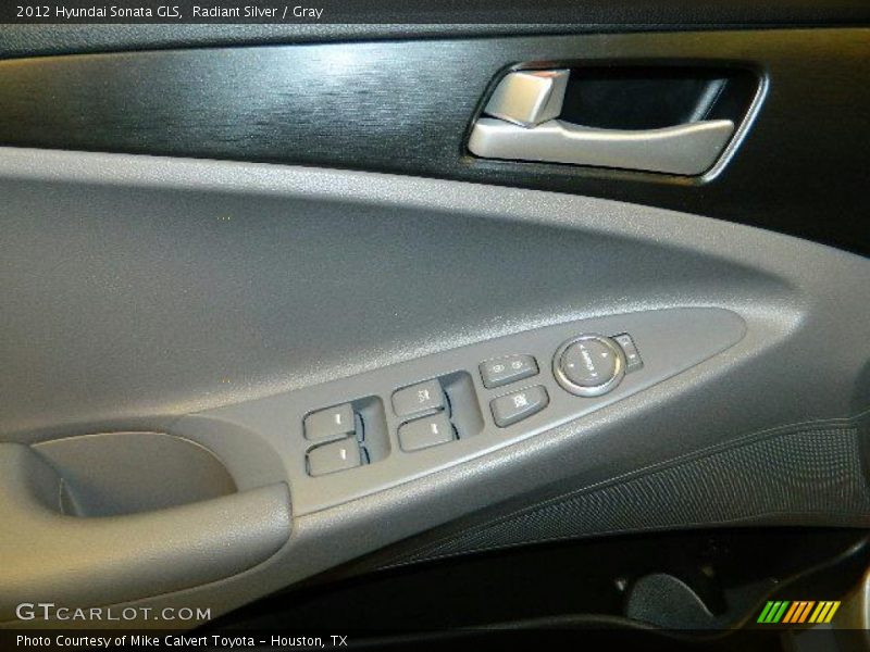 Radiant Silver / Gray 2012 Hyundai Sonata GLS