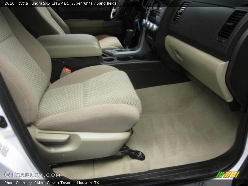 Super White / Sand Beige 2010 Toyota Tundra SR5 CrewMax