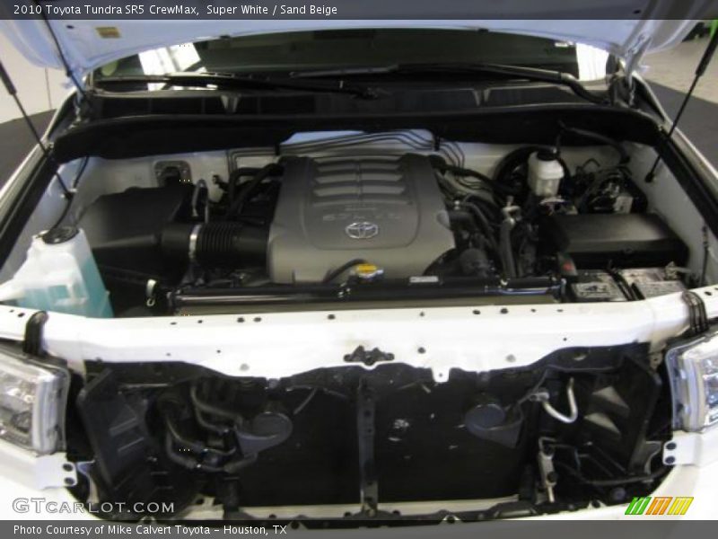 Super White / Sand Beige 2010 Toyota Tundra SR5 CrewMax
