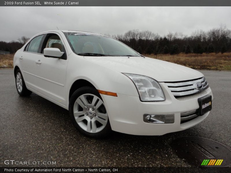 Front 3/4 View of 2009 Fusion SEL