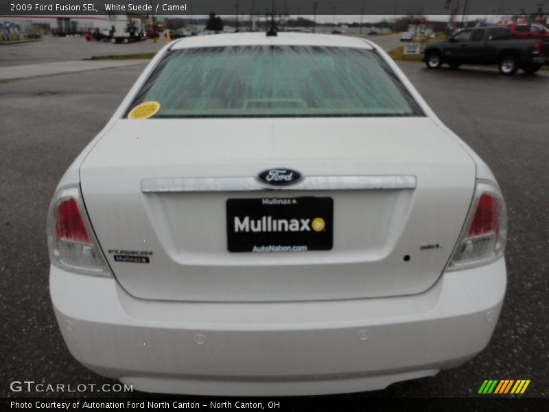 White Suede / Camel 2009 Ford Fusion SEL
