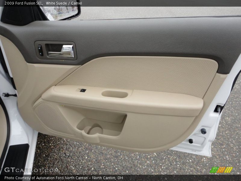 Door Panel of 2009 Fusion SEL