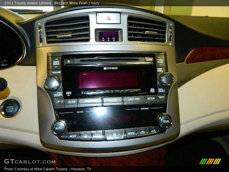 Blizzard White Pearl / Ivory 2011 Toyota Avalon Limited
