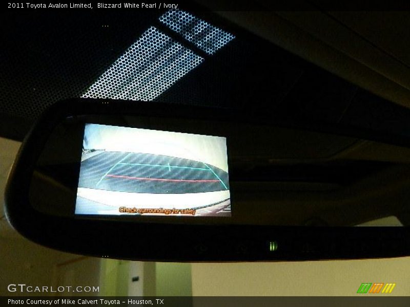 Blizzard White Pearl / Ivory 2011 Toyota Avalon Limited