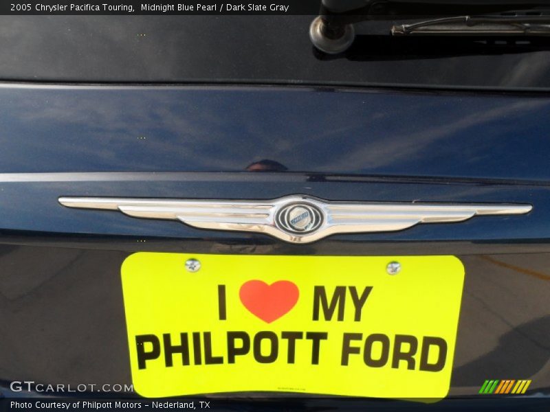 Midnight Blue Pearl / Dark Slate Gray 2005 Chrysler Pacifica Touring