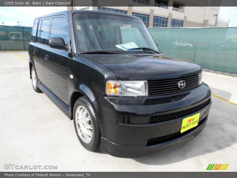 Black / Dark Charcoal 2005 Scion xB