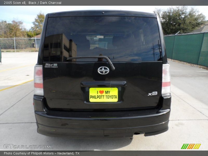 Black / Dark Charcoal 2005 Scion xB