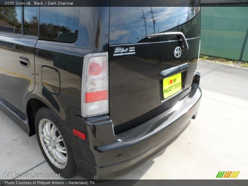 Black / Dark Charcoal 2005 Scion xB