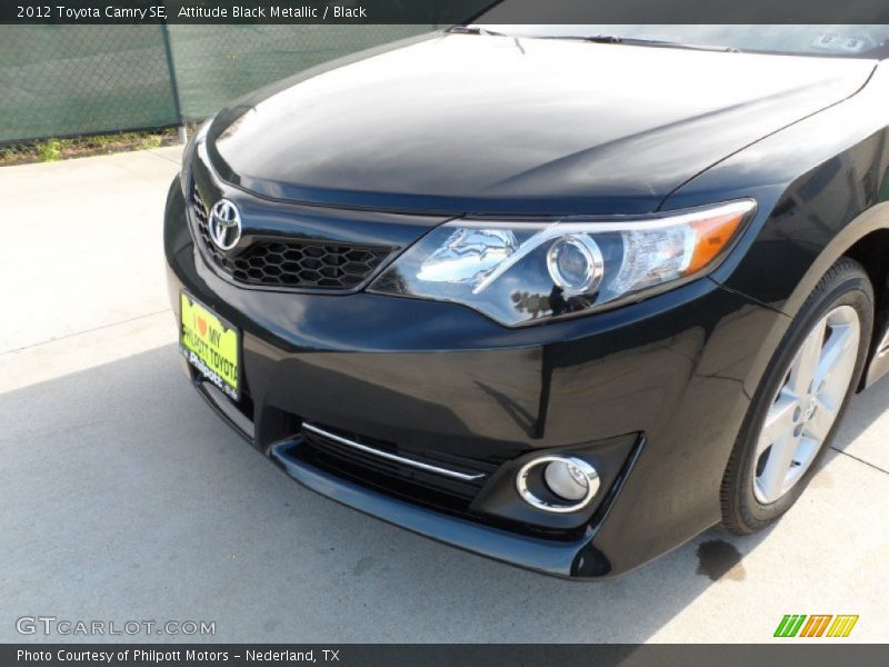 Attitude Black Metallic / Black 2012 Toyota Camry SE