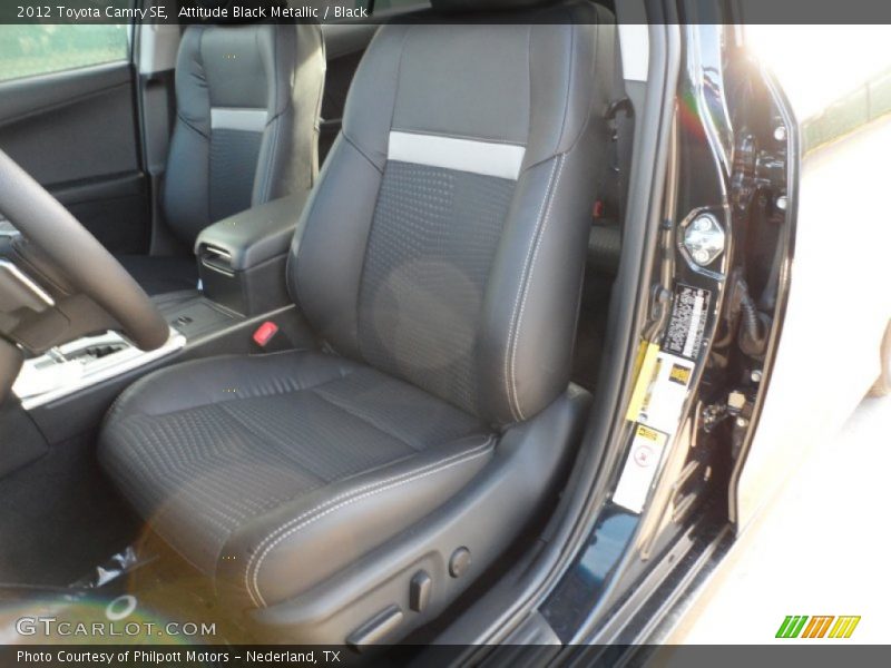 Attitude Black Metallic / Black 2012 Toyota Camry SE