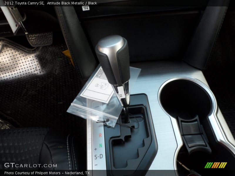 Attitude Black Metallic / Black 2012 Toyota Camry SE