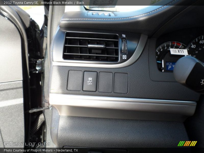 Attitude Black Metallic / Black 2012 Toyota Camry SE