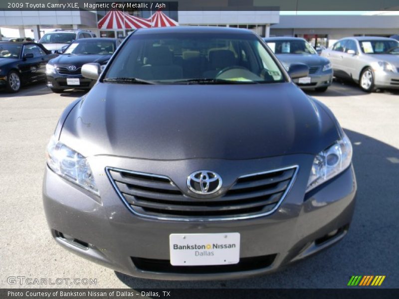 Magnetic Gray Metallic / Ash 2009 Toyota Camry XLE