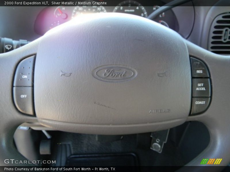 Silver Metallic / Medium Graphite 2000 Ford Expedition XLT