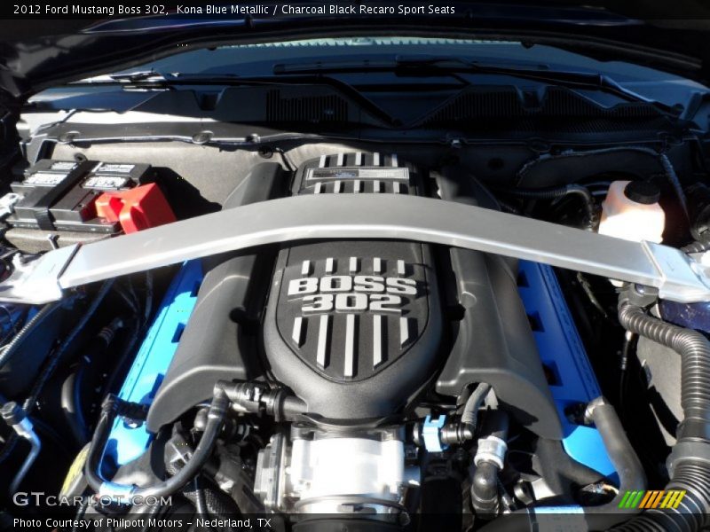  2012 Mustang Boss 302 Engine - 5.0 Liter Hi-Po DOHC 32-Valve Ti-VCT V8