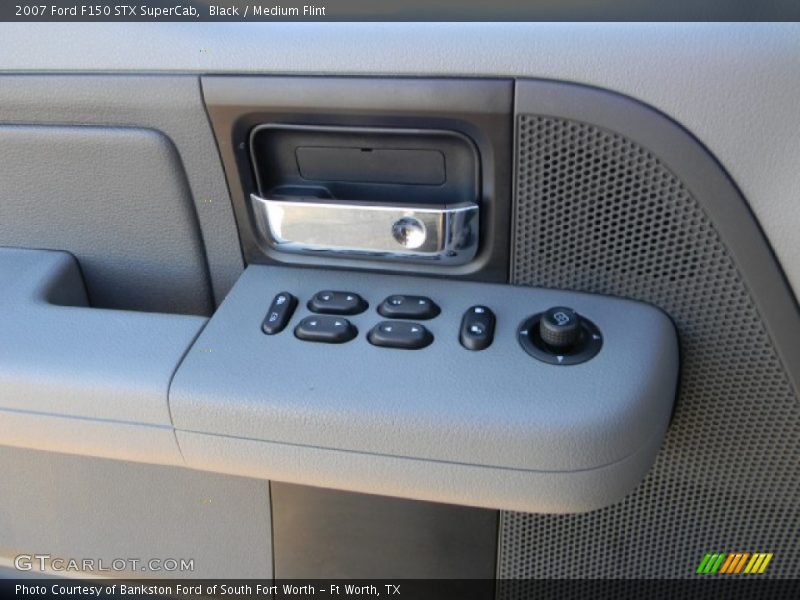 Black / Medium Flint 2007 Ford F150 STX SuperCab
