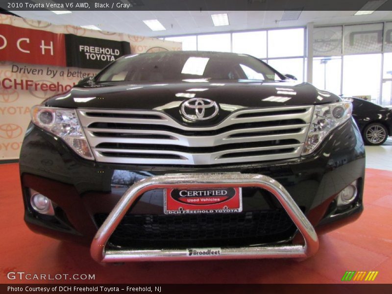Black / Gray 2010 Toyota Venza V6 AWD