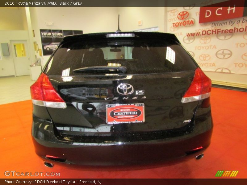 Black / Gray 2010 Toyota Venza V6 AWD