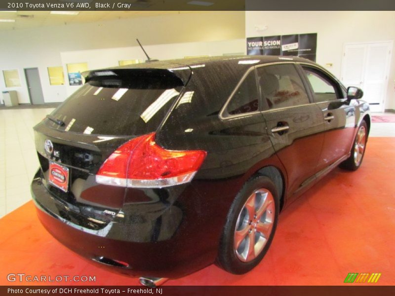 Black / Gray 2010 Toyota Venza V6 AWD