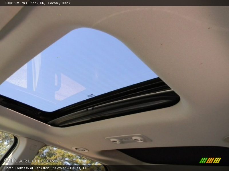 Cocoa / Black 2008 Saturn Outlook XR