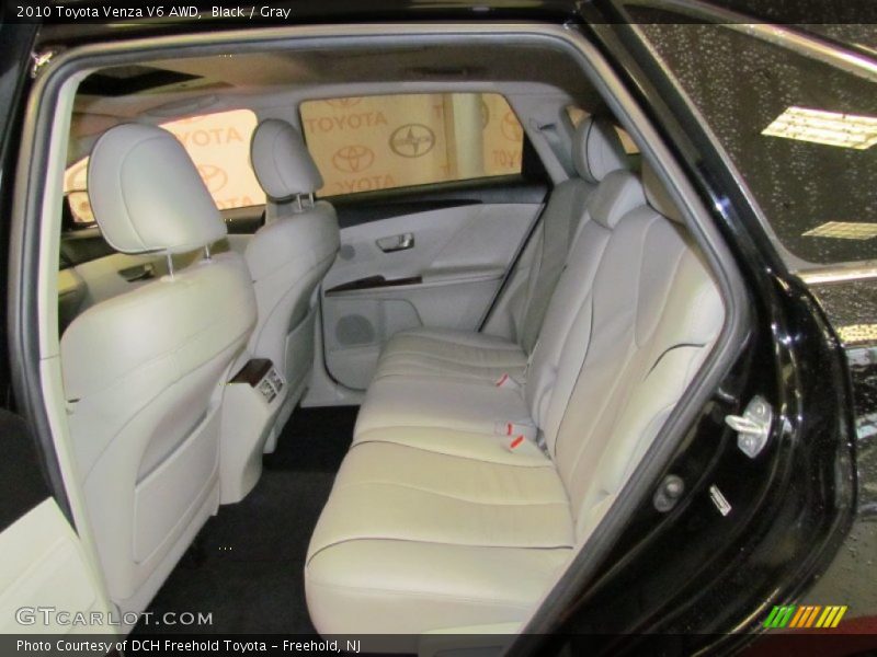 Black / Gray 2010 Toyota Venza V6 AWD