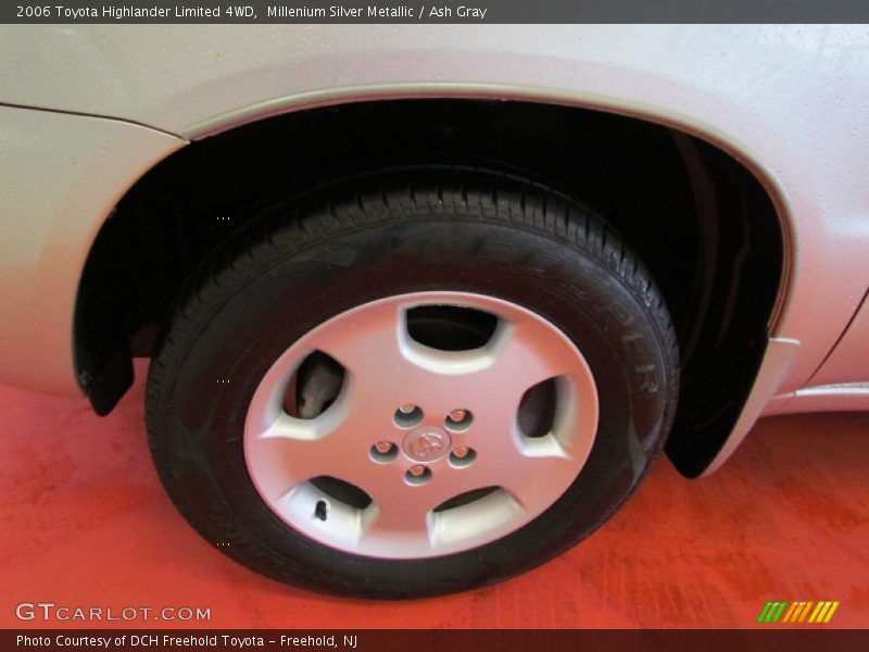 Millenium Silver Metallic / Ash Gray 2006 Toyota Highlander Limited 4WD