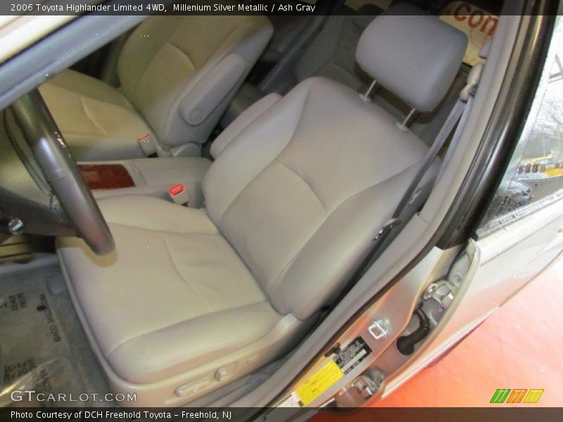Millenium Silver Metallic / Ash Gray 2006 Toyota Highlander Limited 4WD