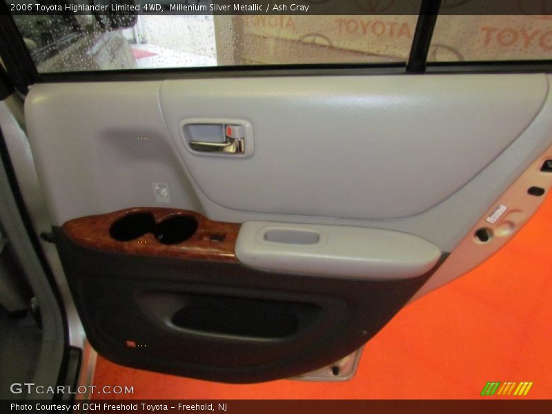 Millenium Silver Metallic / Ash Gray 2006 Toyota Highlander Limited 4WD
