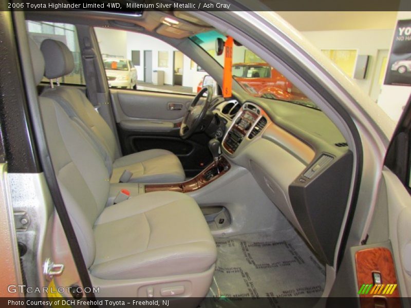 Millenium Silver Metallic / Ash Gray 2006 Toyota Highlander Limited 4WD