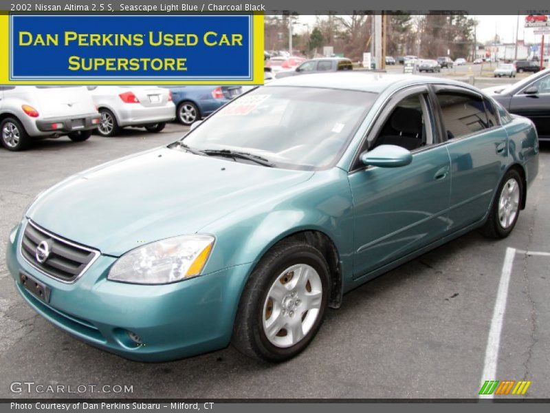Seascape Light Blue / Charcoal Black 2002 Nissan Altima 2.5 S