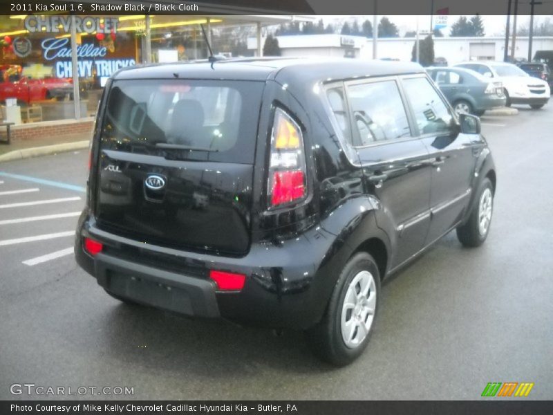 Shadow Black / Black Cloth 2011 Kia Soul 1.6