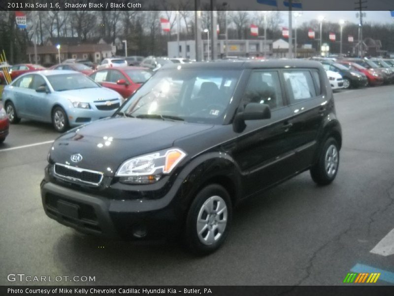 Shadow Black / Black Cloth 2011 Kia Soul 1.6